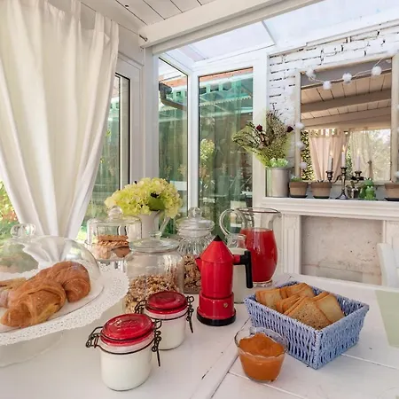 House Garden Loft Frühstückspension Baricella