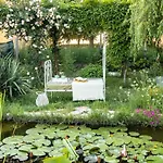 House Garden Loft