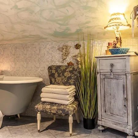 Bed & Breakfast House Garden Loft *