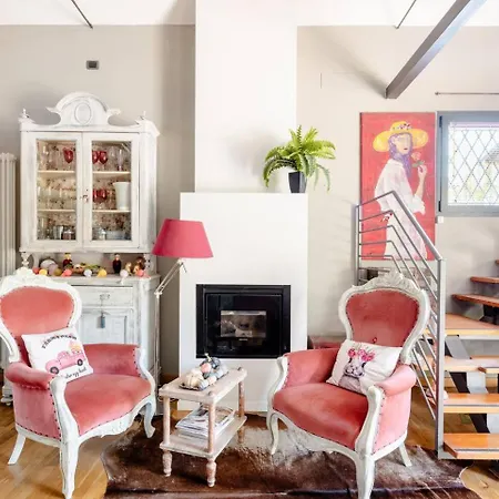 House Garden Loft Bed & Breakfast