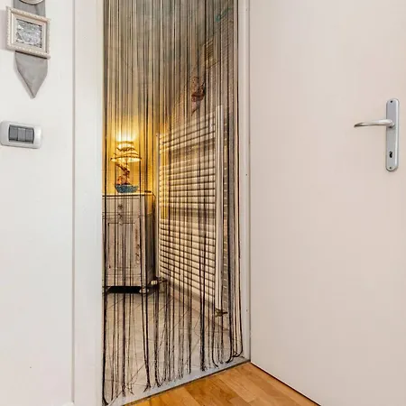 Bed & Breakfast House Garden Loft