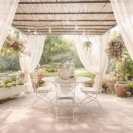 House Garden Loft לינה וארוחת בוקר *