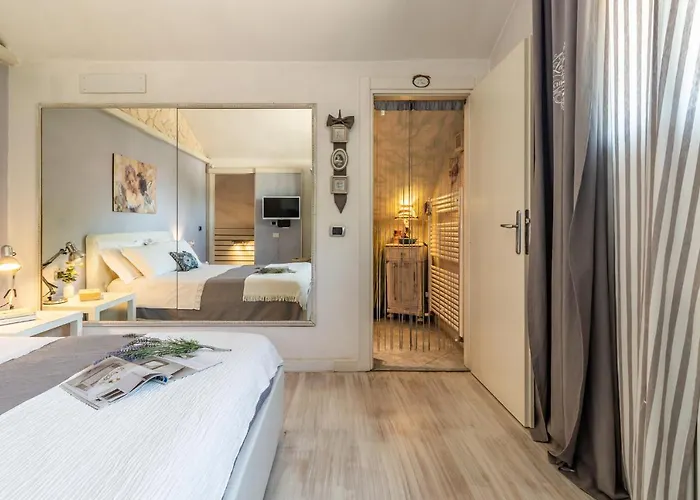 לינה וארוחת בוקר House Garden Loft