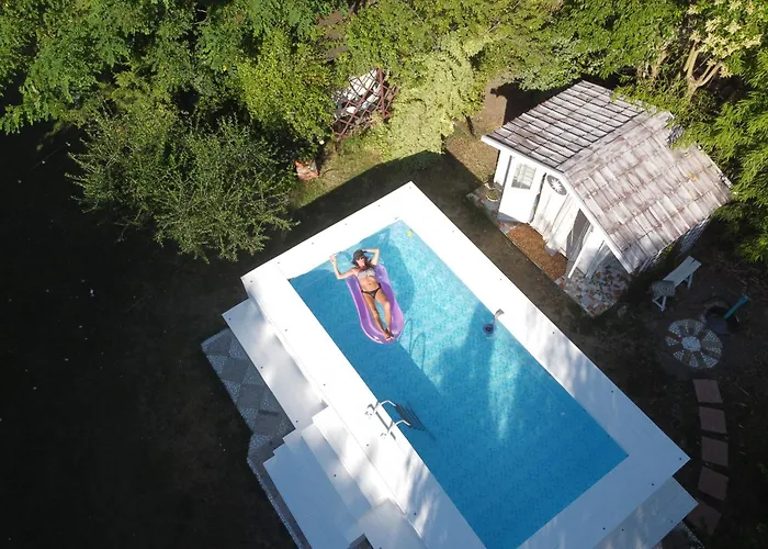 Couette-café House Garden Loft Baricella