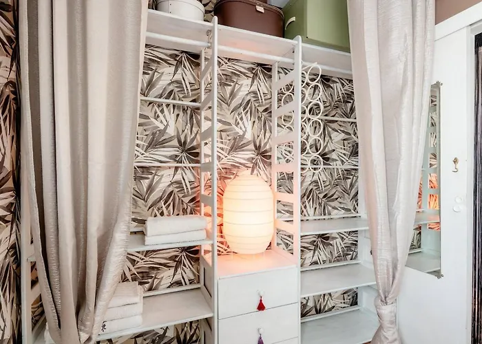 לינה וארוחת בוקר House Garden Loft