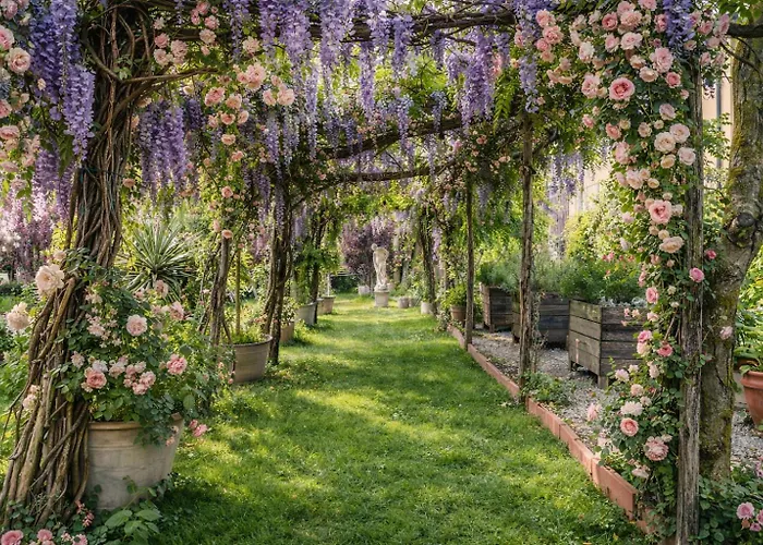 House Garden Loft Bed & Breakfast